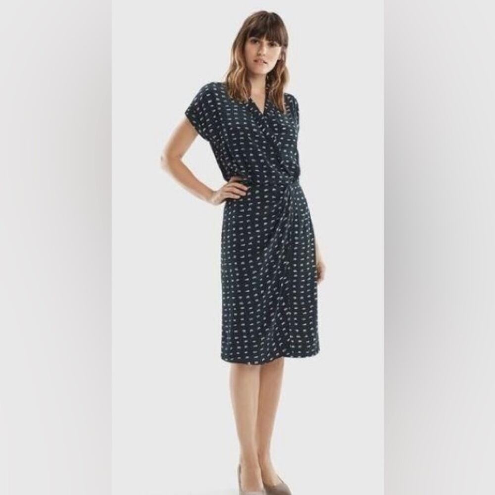 MM. Lafleur alpine green tan jasmine short sleeve knee length dress size 2
 b64